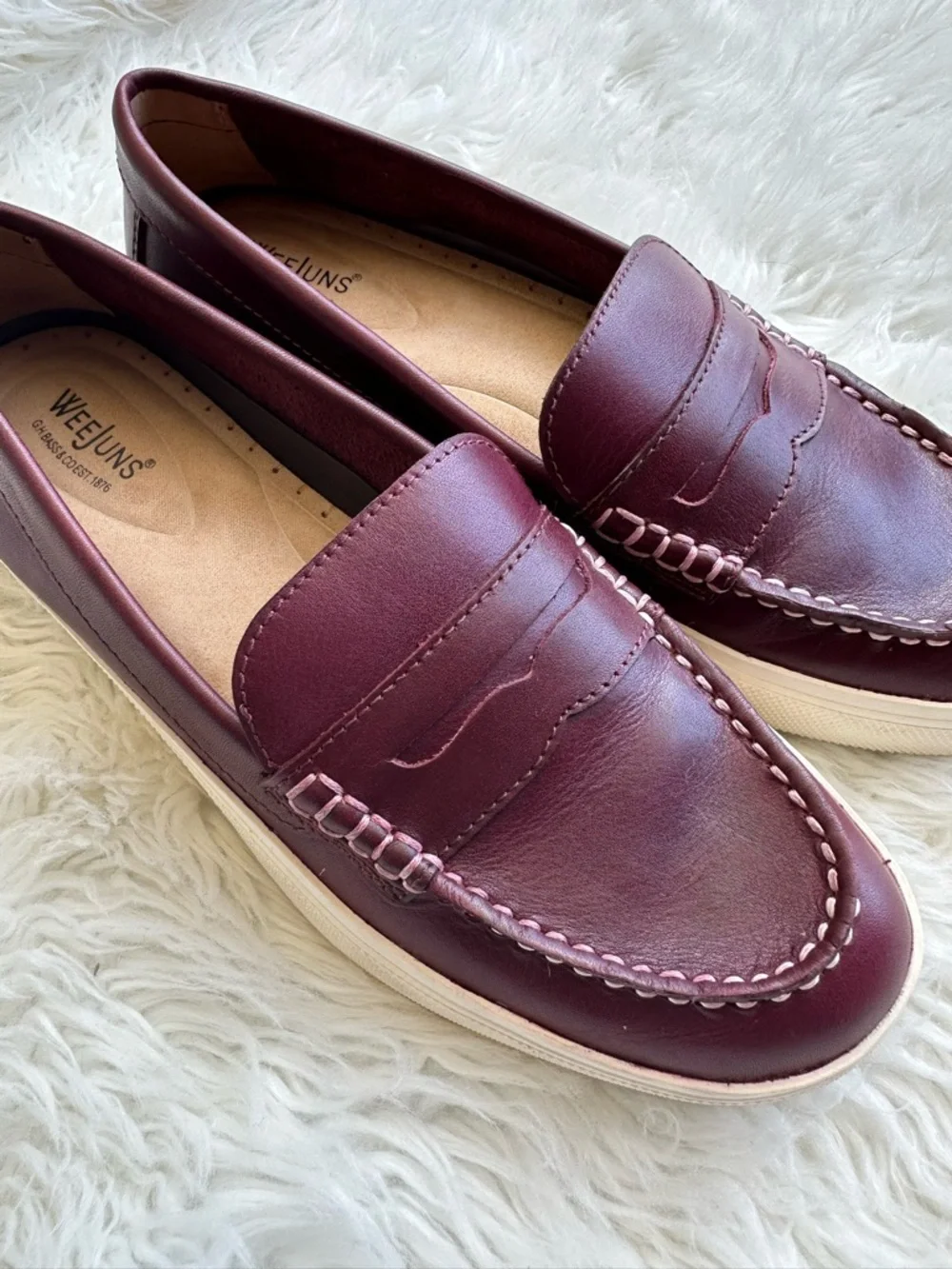 WEEJUNS Burgundy Leather Penny Loafers